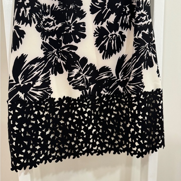 BLACK AND WHITE from ELLE by RW&CO - Picture 4 of 6